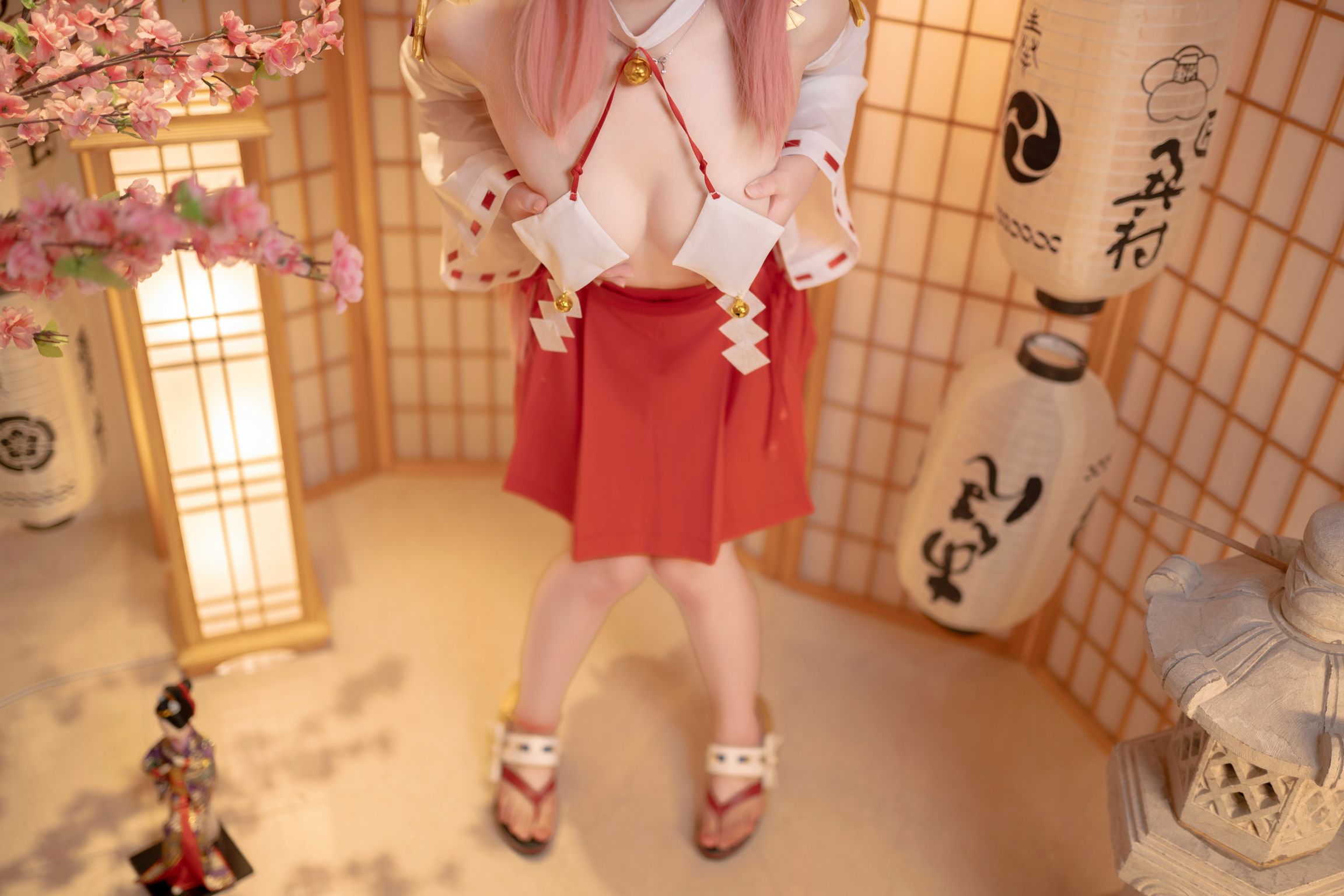CoserBangni邦尼 八重神子 99 photos - 82