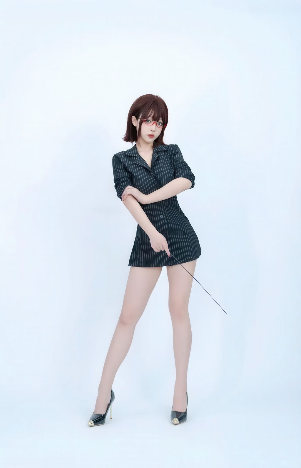 CoserBangni邦尼 女秘书 67 photos - 2