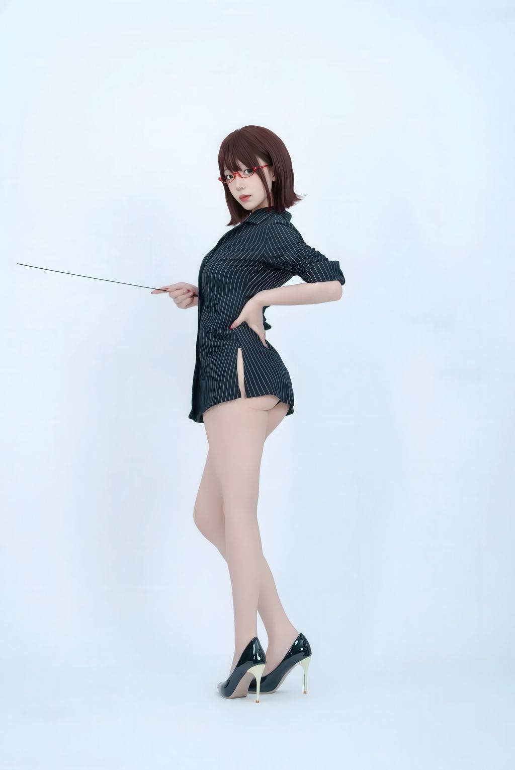 CoserBangni邦尼 女秘书 67 photos - 7