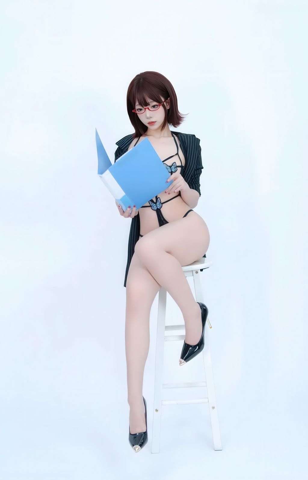 CoserBangni邦尼 女秘书 67 photos - 60
