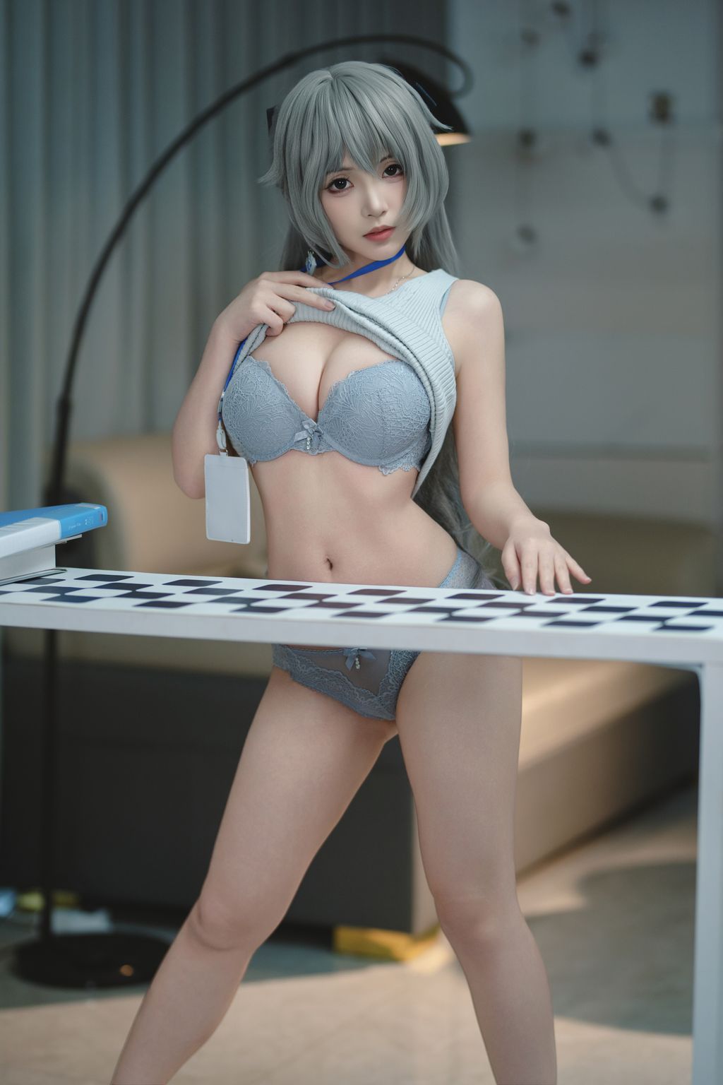 CoserBangni邦尼 布洛妮娅 崩坏 92 photos  7 videos - 37