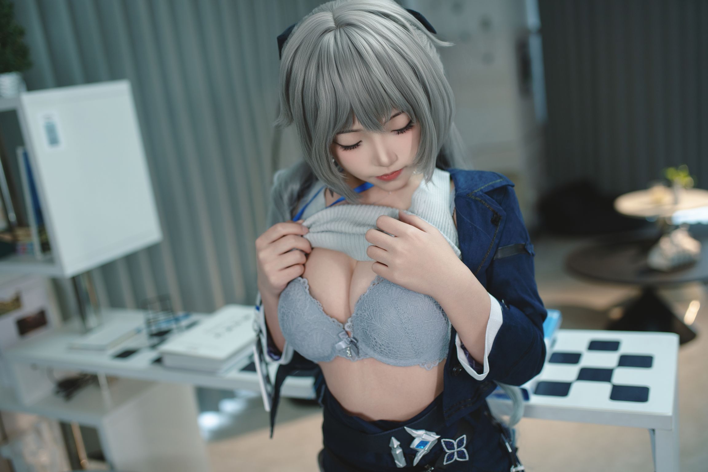 CoserBangni邦尼 布洛妮娅 崩坏 92 photos  7 videos - 79