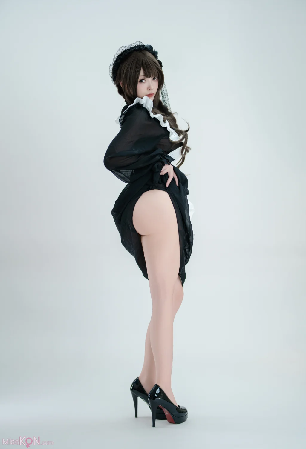 CoserBangni邦尼 枪械女仆 68 photos  6 videos - 7