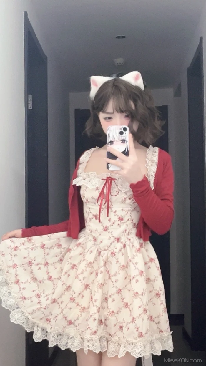 CoserBangni邦尼 限定女友 40 photos  11 videos - 2