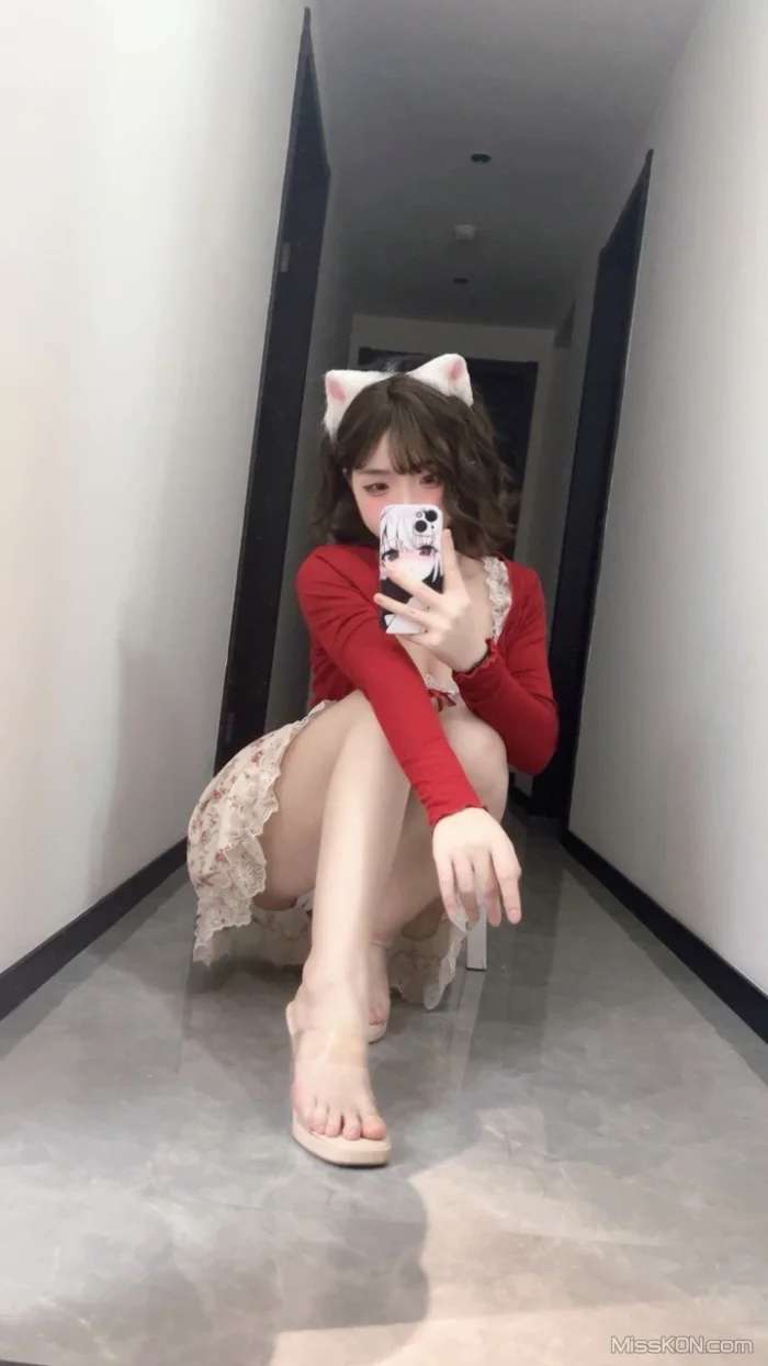 CoserBangni邦尼 限定女友 40 photos  11 videos - 11