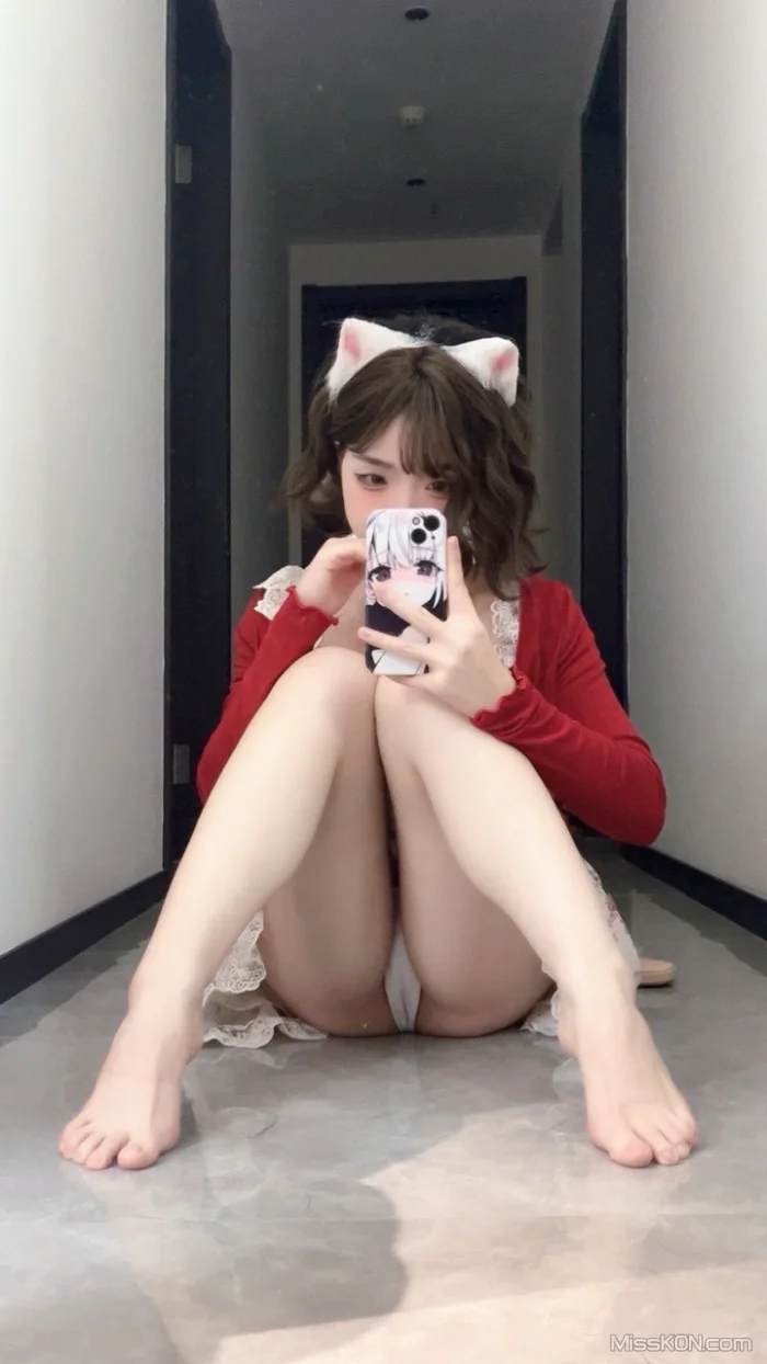 CoserBangni邦尼 限定女友 40 photos  11 videos - 27