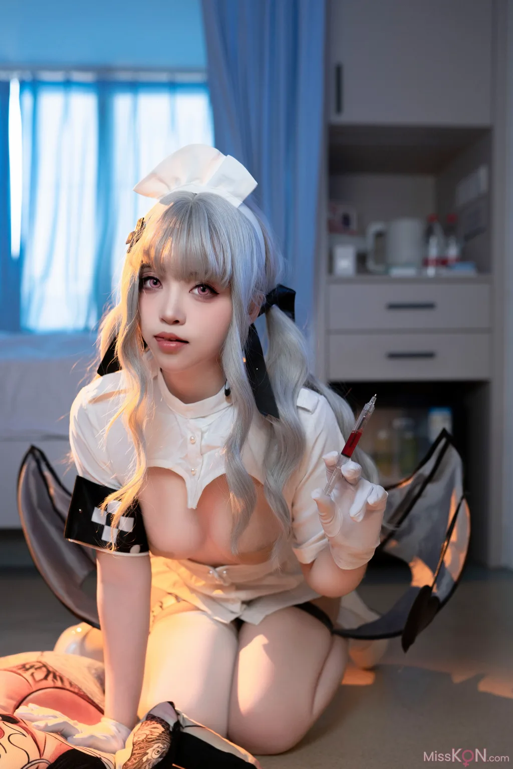 CoserBangni邦尼 魅魔护士 92 photos - 77