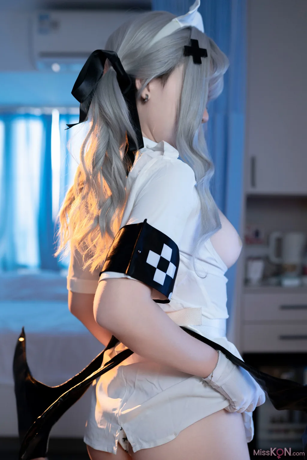 CoserBangni邦尼 魅魔护士 92 photos - 79