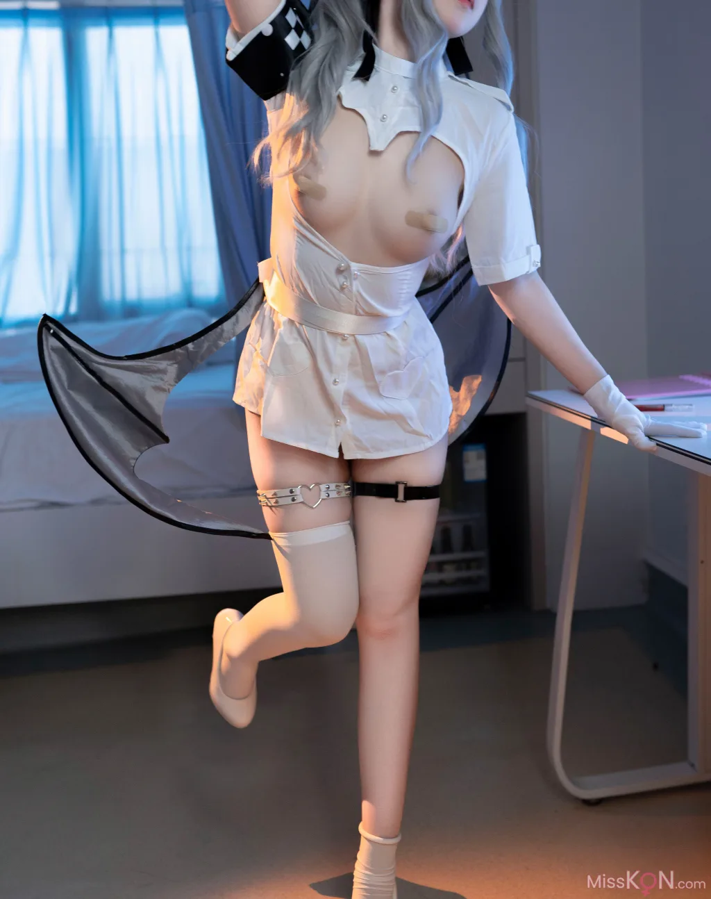 CoserBangni邦尼 魅魔护士 92 photos - 88