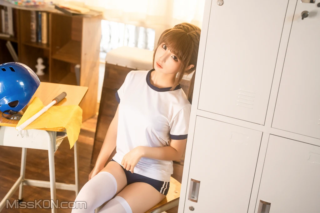 Coser蠢沫沫 chunmomo 体操室 104 photos - 50