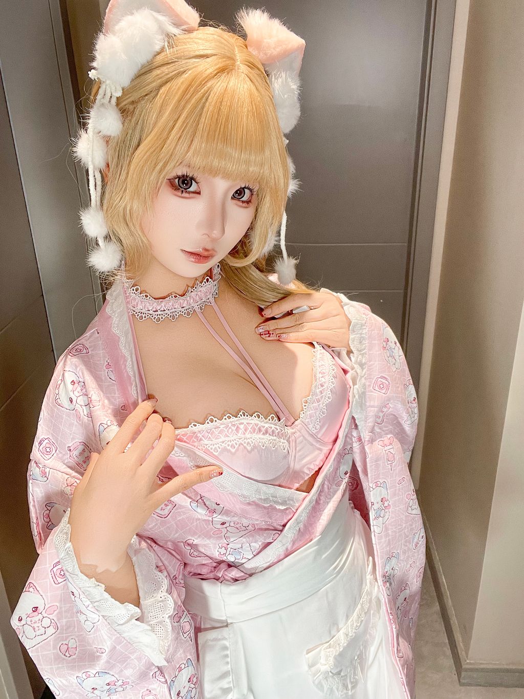 Coser蠢沫沫 chunmomo 六月自拍合集本 134 photos  2 videos - 29