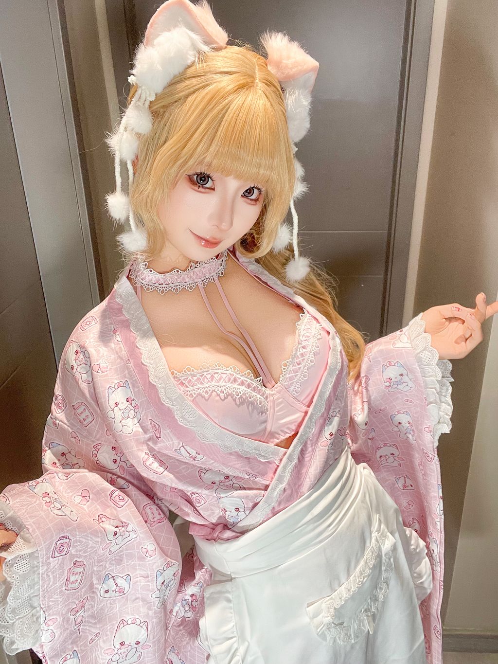 Coser蠢沫沫 chunmomo 六月自拍合集本 134 photos  2 videos - 37