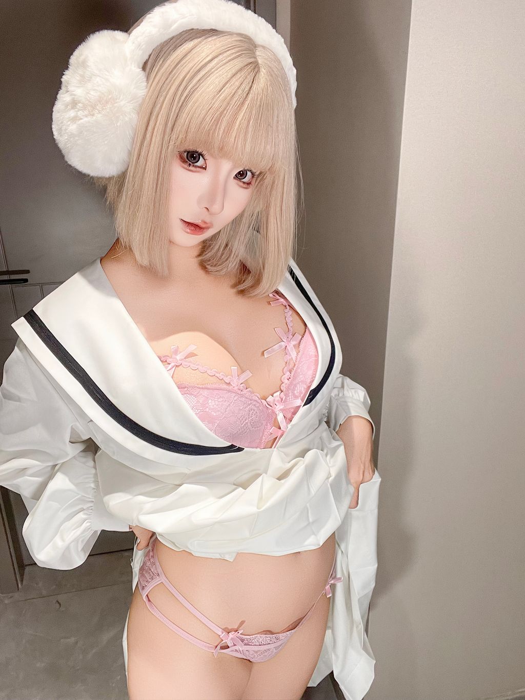 Coser蠢沫沫 chunmomo 六月自拍合集本 134 photos  2 videos - 44