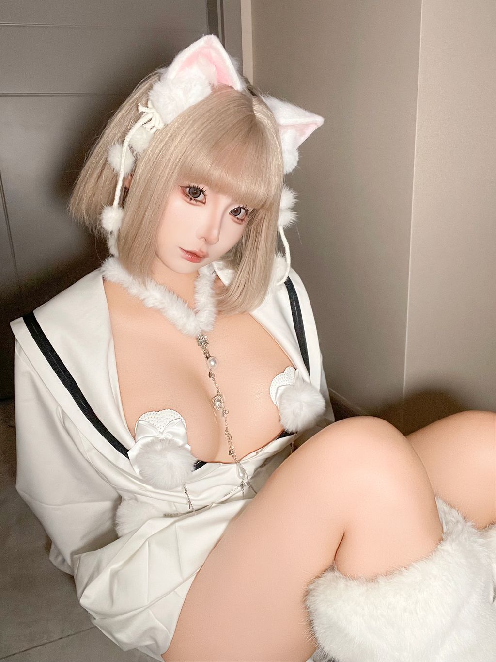 Coser蠢沫沫 chunmomo 六月自拍合集本 134 photos  2 videos - 79