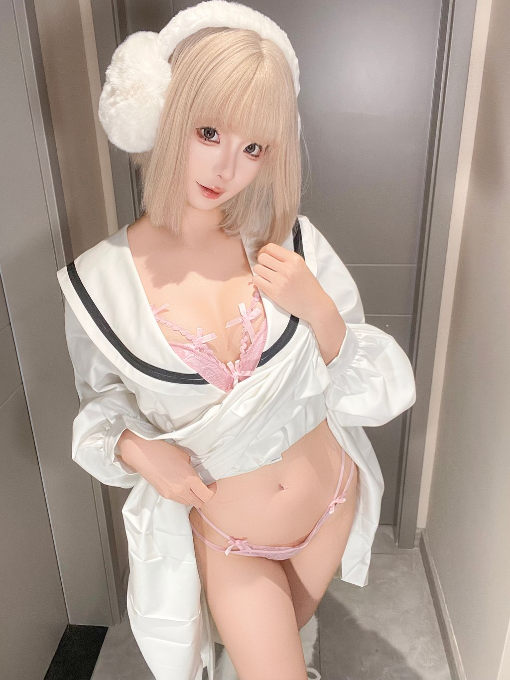 Coser蠢沫沫 chunmomo 六月自拍合集本 134 photos  2 videos - 82
