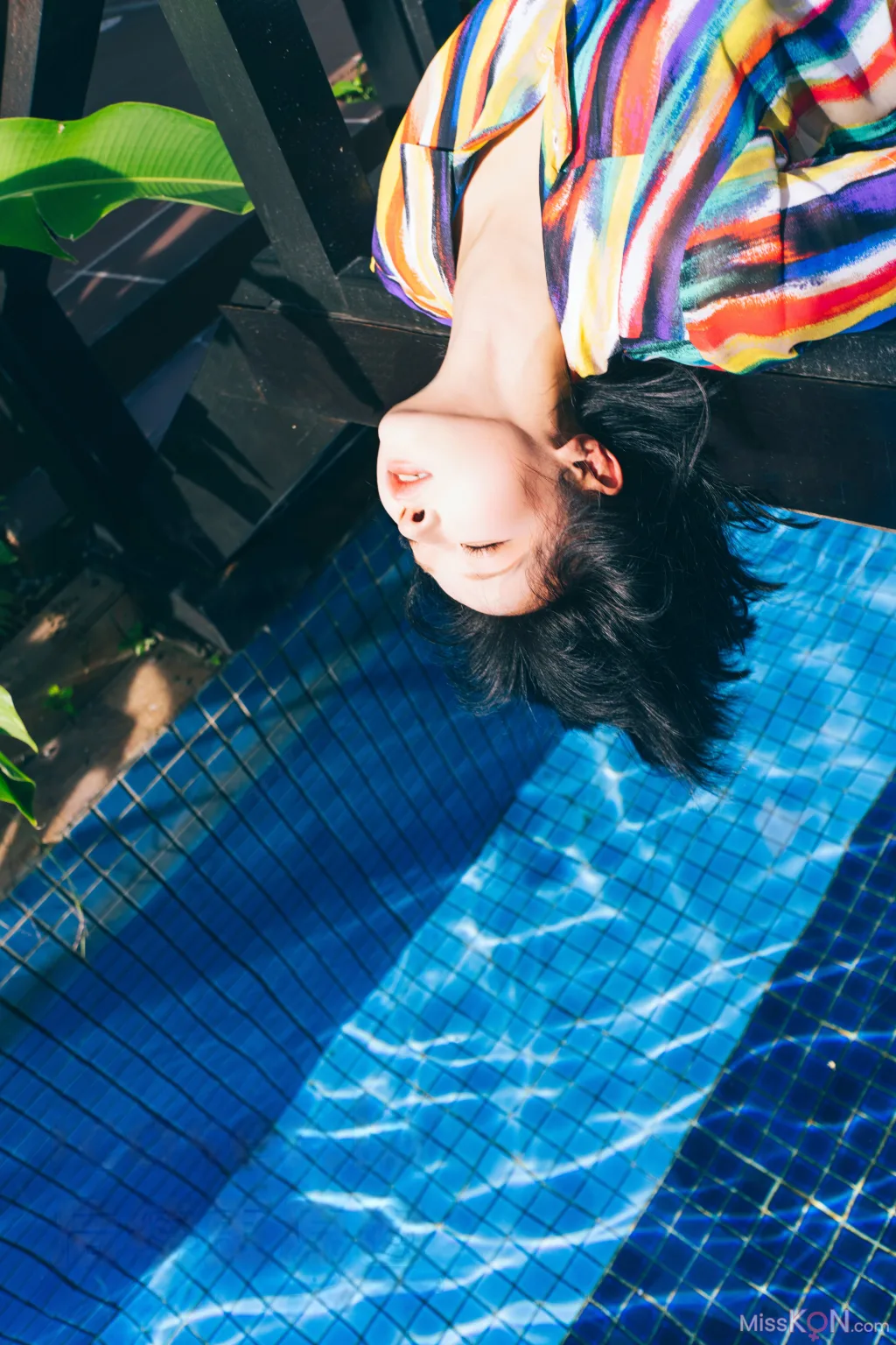 Coser蠢沫沫 chunmomo 凝视 57 photos - 20