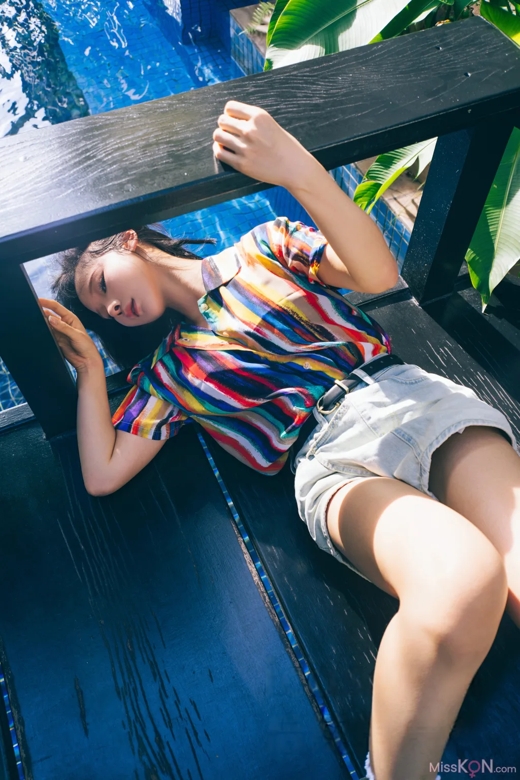 Coser蠢沫沫 chunmomo 凝视 57 photos - 22