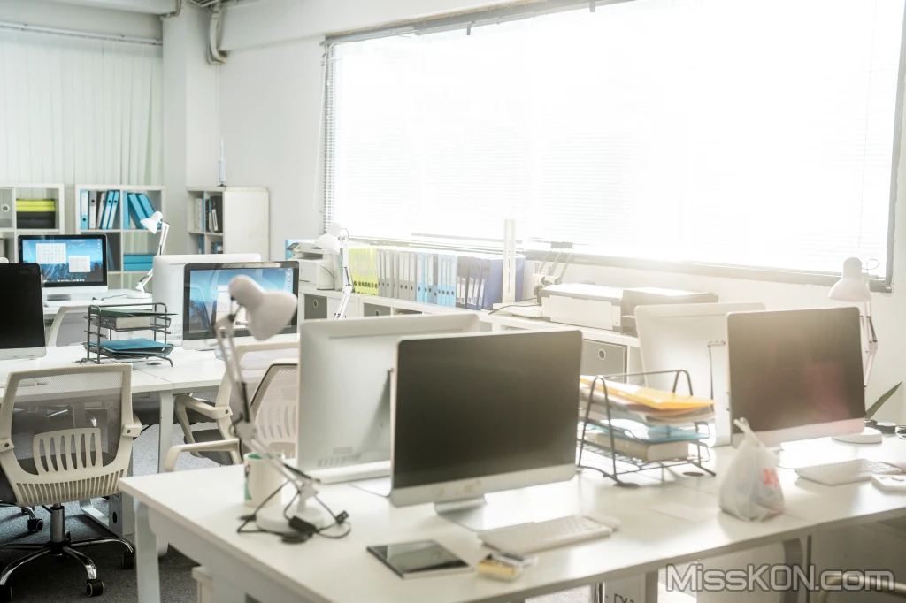 Coser蠢沫沫 chunmomo 四月T3订阅工作时间 98 photos