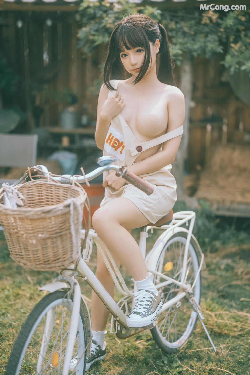 Coser蠢沫沫 chunmomo 大巴车 131 photos - 59
