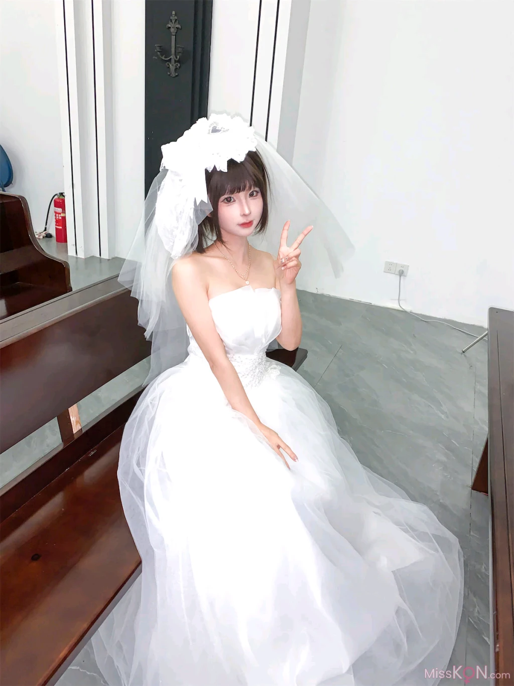 Coser蠢沫沫 chunmomo 婚纱3 抢先版 212 photos - 53