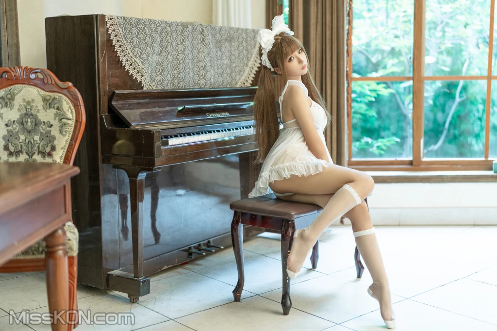 Coser蠢沫沫 chunmomo 小娇妻 47 photos - 23
