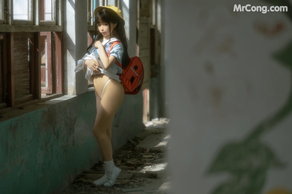 Coser蠢沫沫 chunmomo 小黄帽 绅士版 156 photos - 121
