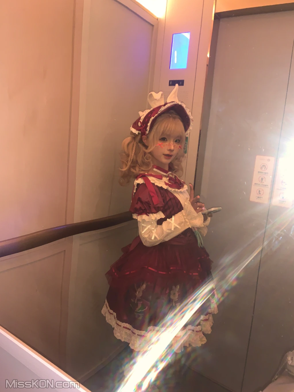Coser蠢沫沫 chunmomo 橱窗娃娃 135 photos - 130