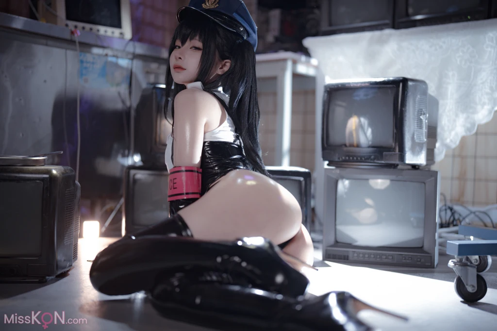 Coser蠢沫沫 chunmomo 沙希女警 147 photos - 38