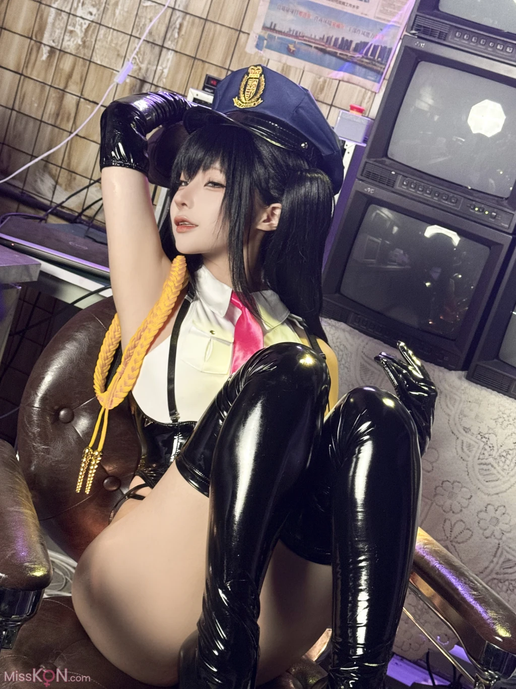 Coser蠢沫沫 chunmomo 沙希女警 147 photos - 130