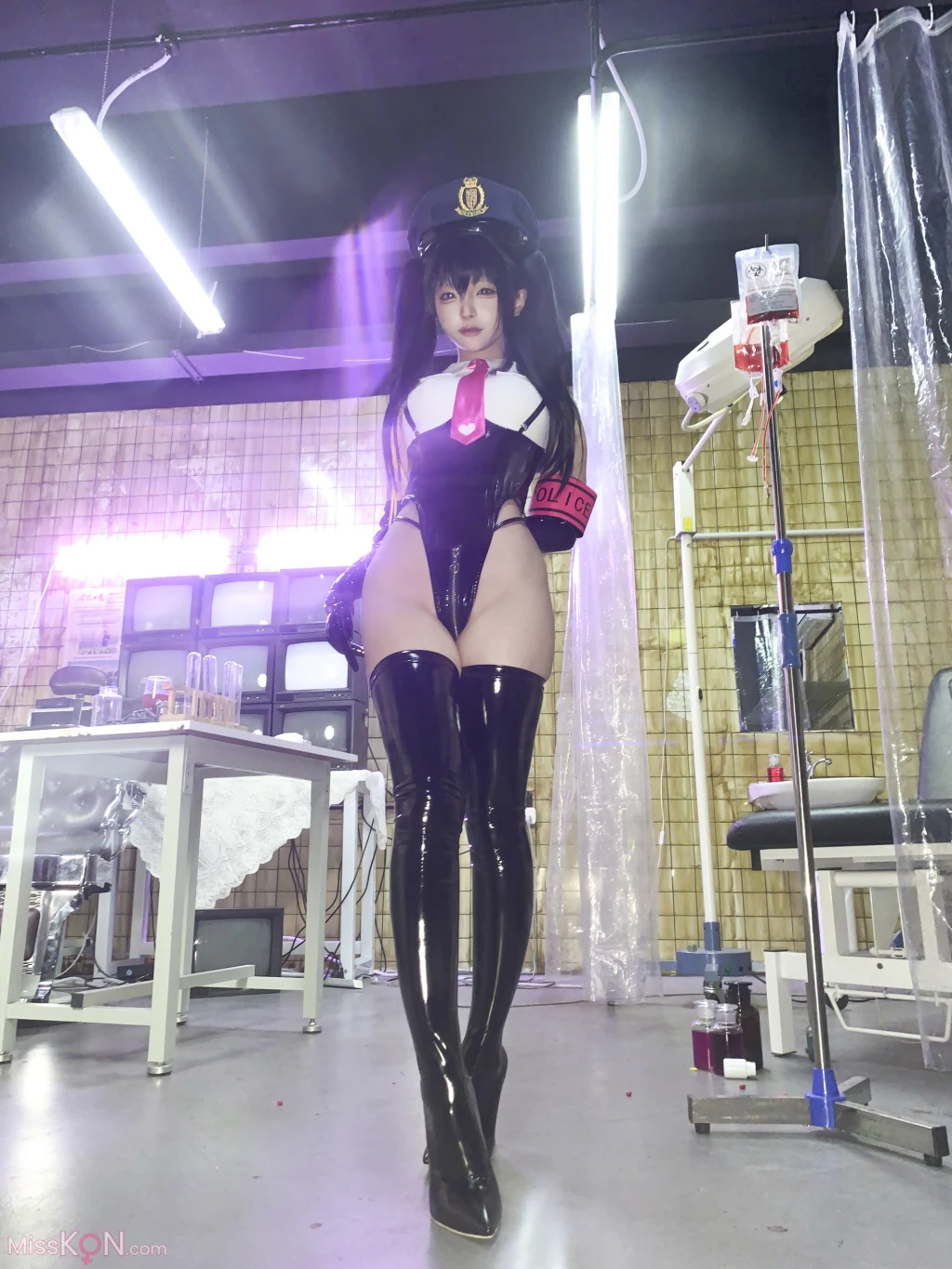 Coser蠢沫沫 chunmomo 沙希女警 147 photos - 146