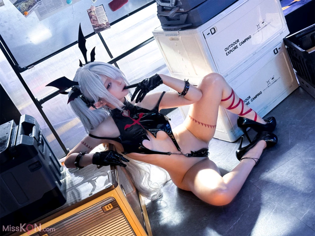 Coser蠢沫沫 chunmomo 碧蓝档案银镜伊织 190 photos - 88