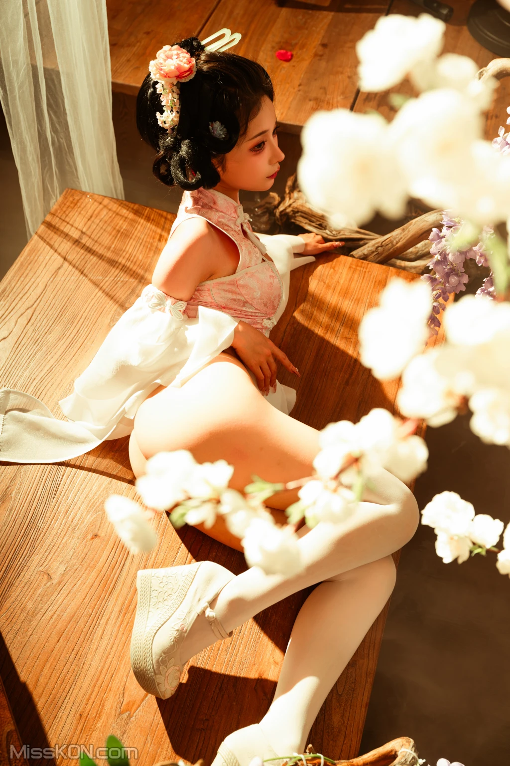 Coser蠢沫沫 chunmomo 蔻 少女后庭 64 photos - 44