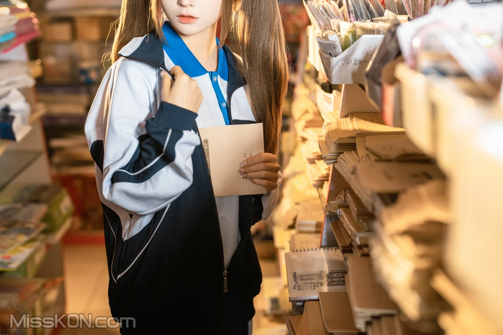 Coser蠢沫沫 chunmomo 蠢沫沫奇遇记 104 photos - 50
