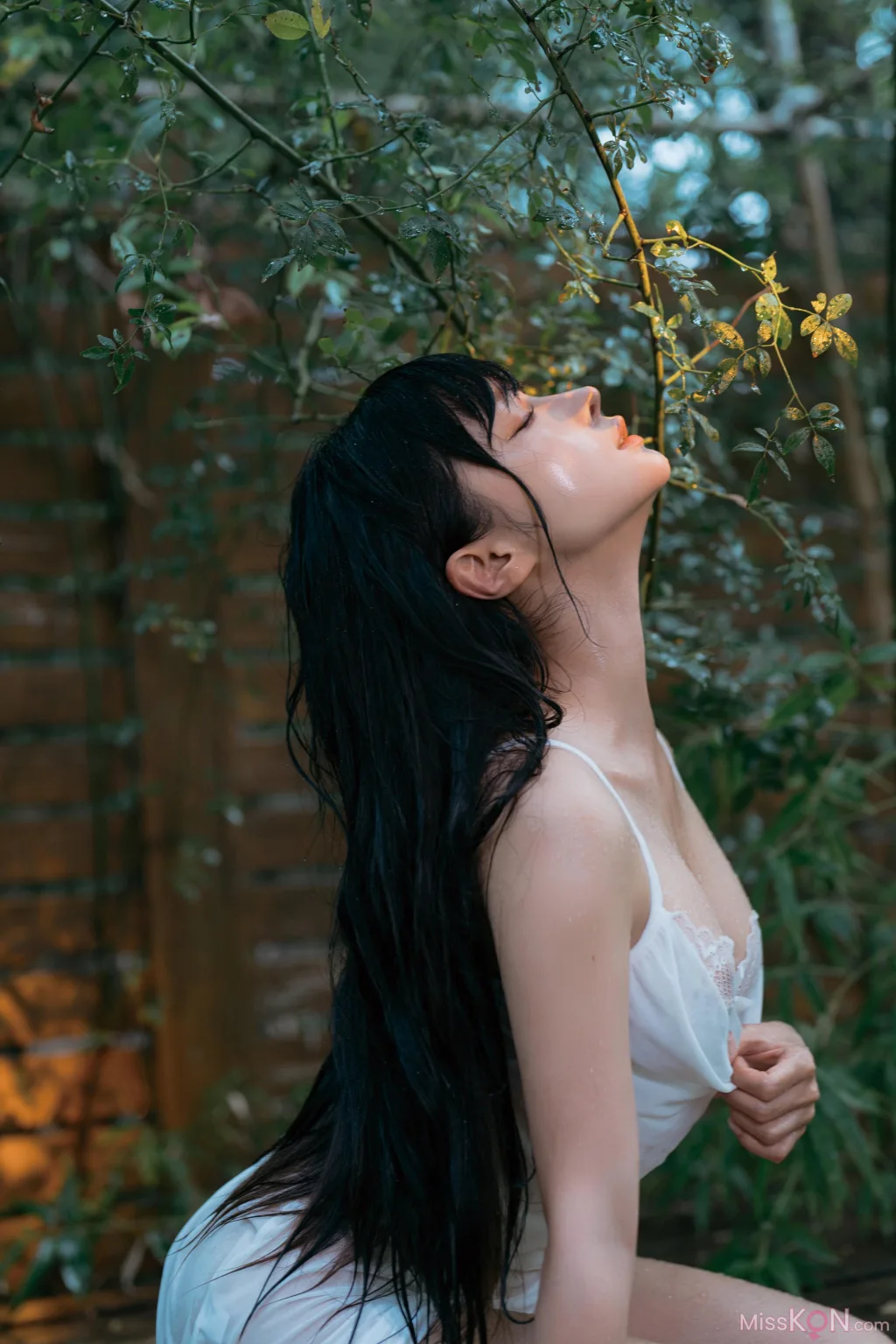 Coser蠢沫沫 chunmomo 雨 49 photos - 2
