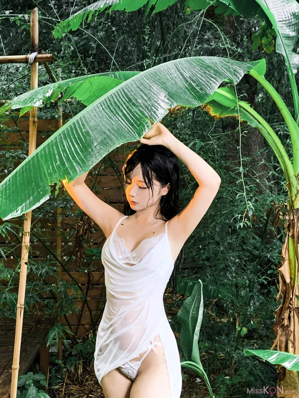 Coser蠢沫沫 chunmomo 雨 49 photos - 44