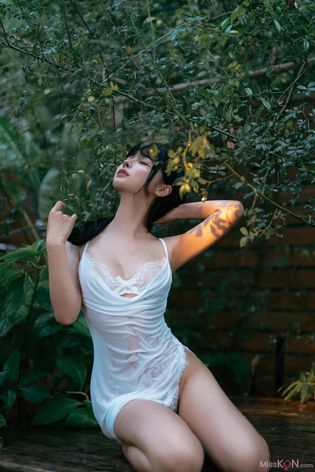 Coser蠢沫沫 chunmomo 雨 49 photos - 47