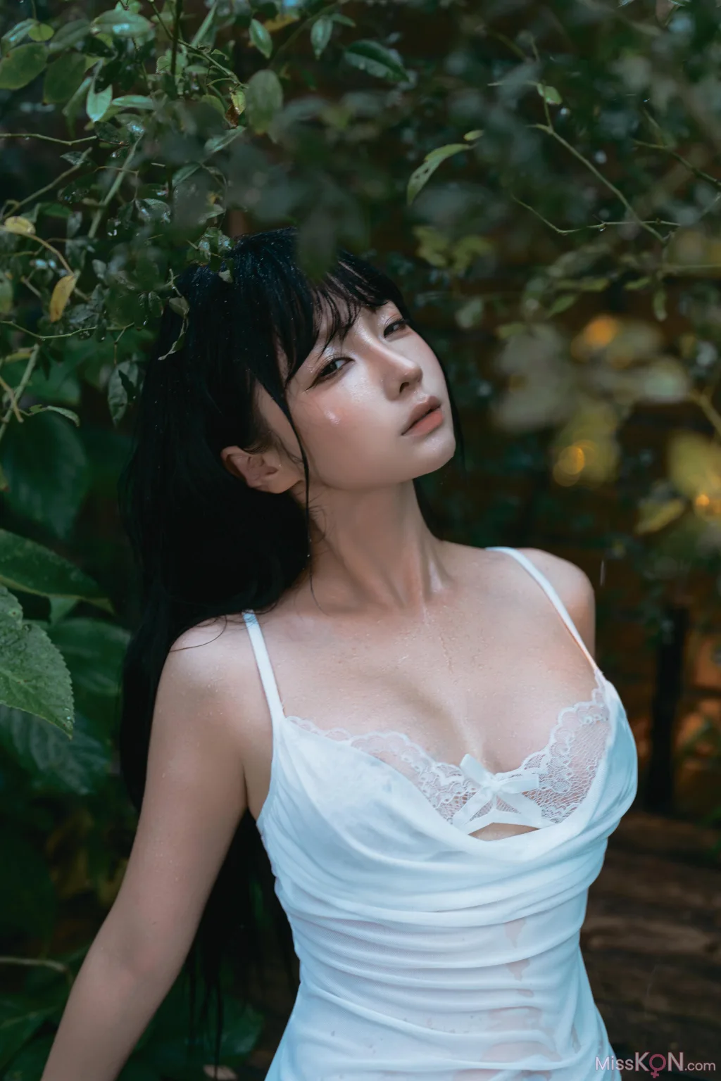 Coser蠢沫沫 chunmomo 雨 49 photos - 49