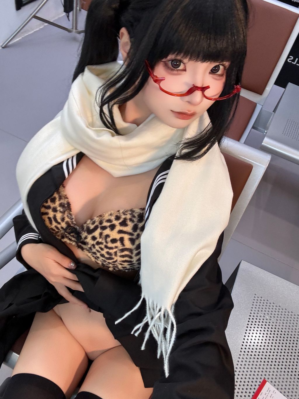 Coser蠢沫沫 chunmomo 黄推博主的秘密 B 143 photos - 107