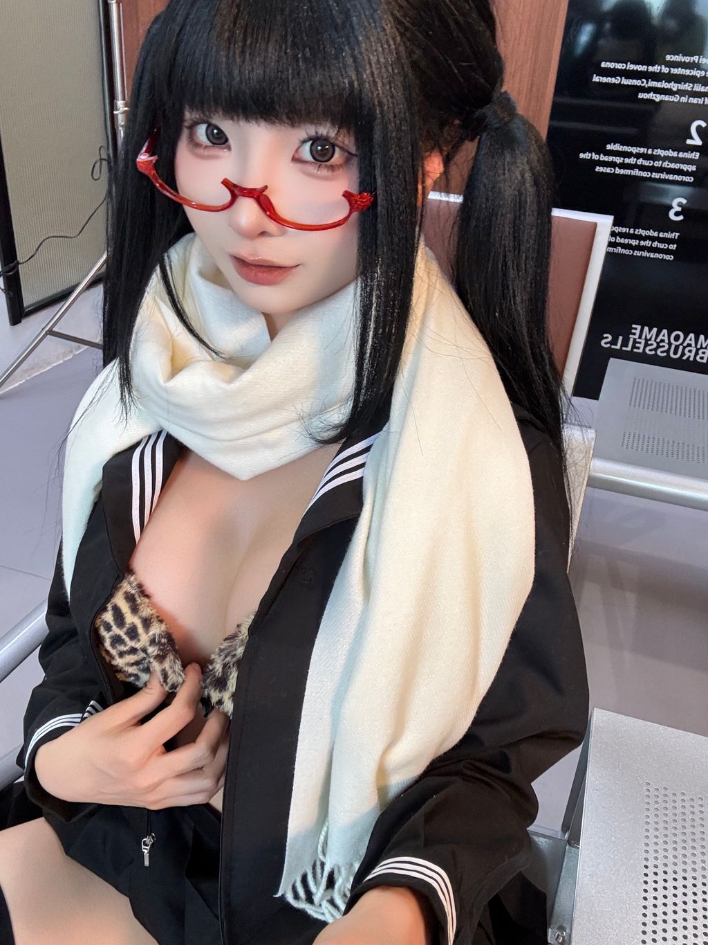 Coser蠢沫沫 chunmomo 黄推博主的秘密 B 143 photos - 143
