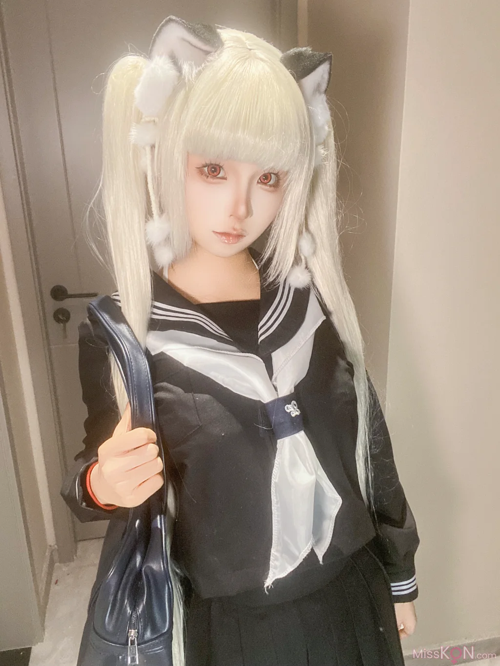 Coser蠢沫沫 chunmomo 2025年07月自拍 83 photos