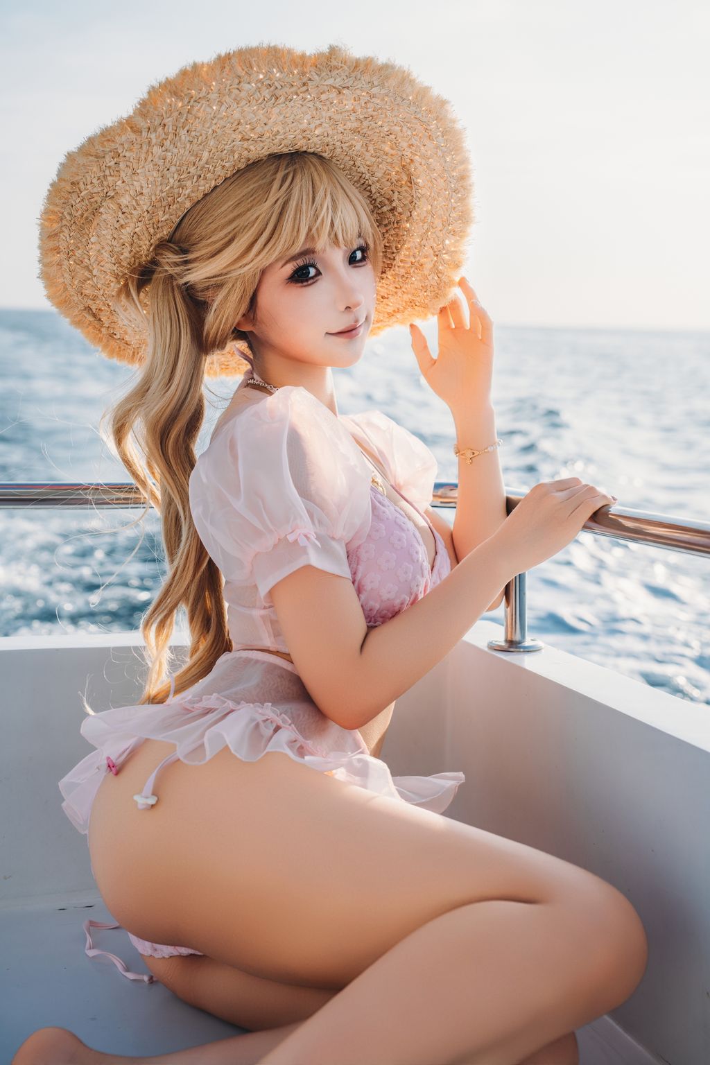 Coser蠢沫沫 chunmomo 2025年12月自拍 200 photos - 90