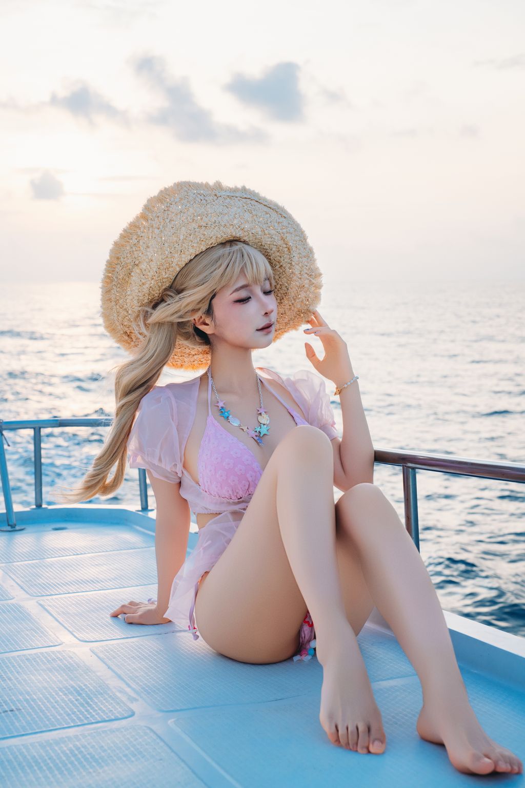 Coser蠢沫沫 chunmomo 2025年12月自拍 200 photos - 104