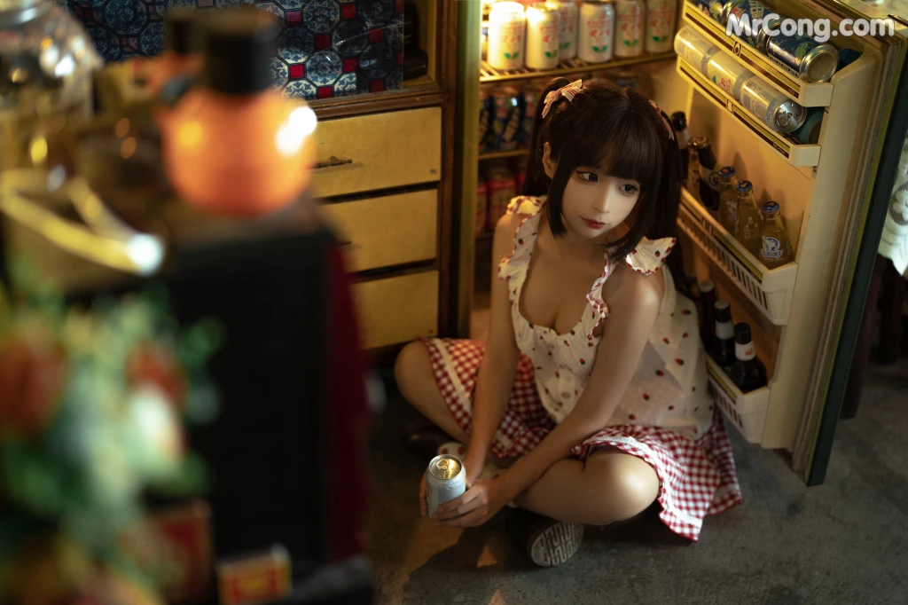Coser蠢沫沫 chunmomo Red Box 118 photos - 10