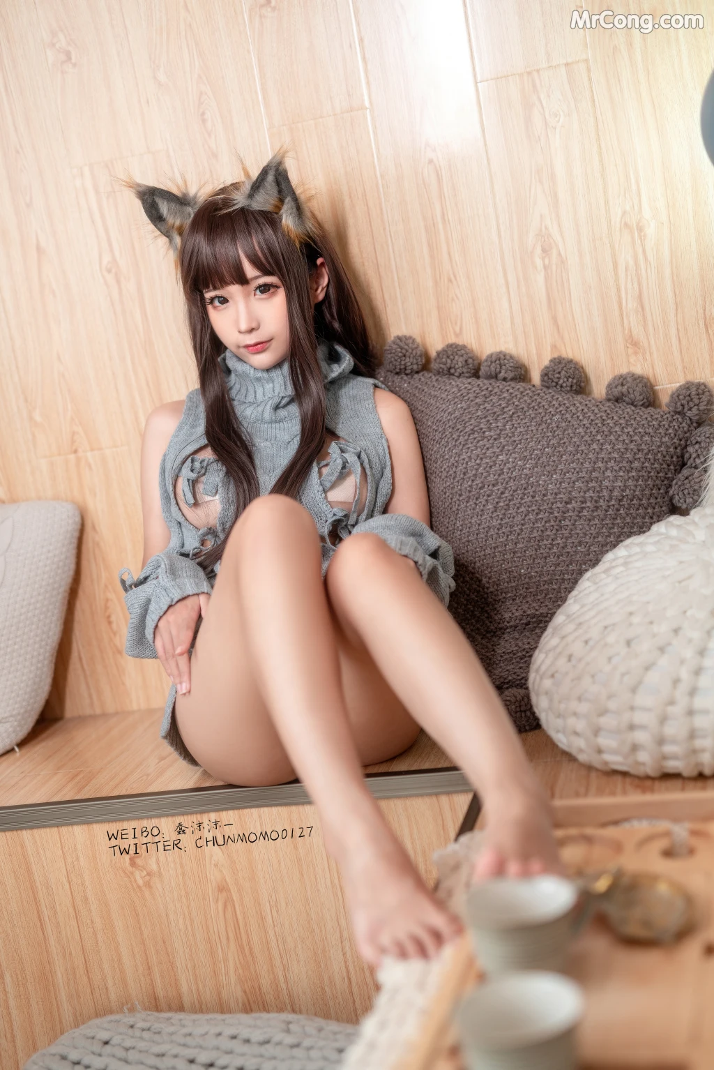 Coser蠢沫沫 chunmomo Vol087 灰露背毛衣 40 photos - 28