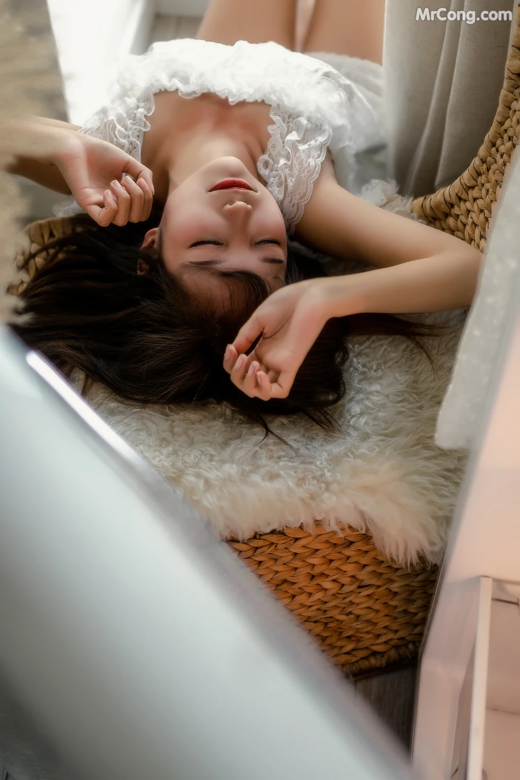 Coser蠢沫沫 chunmomo Vol102 白睡衣 29 photos - 27