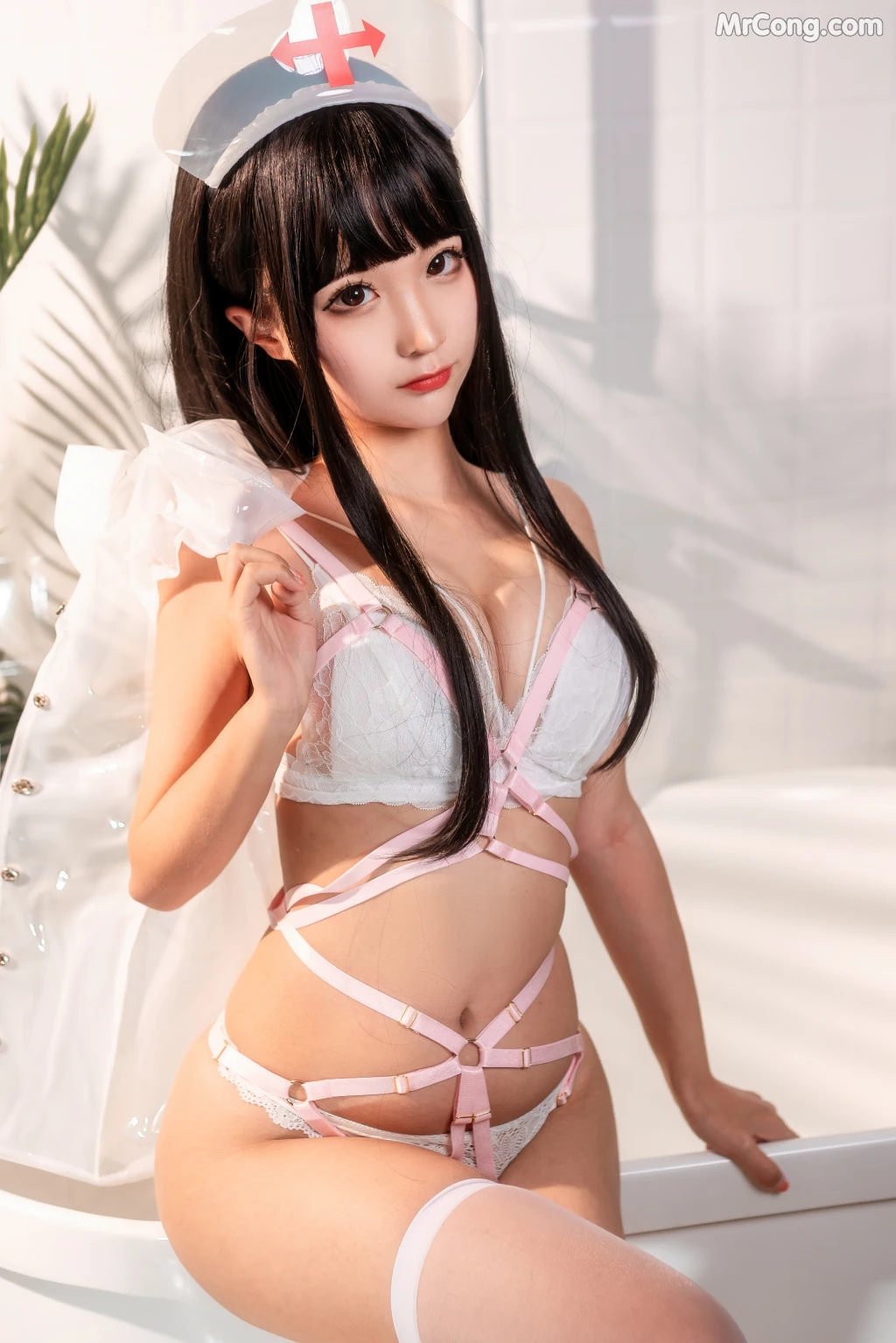 Coser蠢沫沫 chunmomo Vol112 胶衣护士 白 40 photos - 18