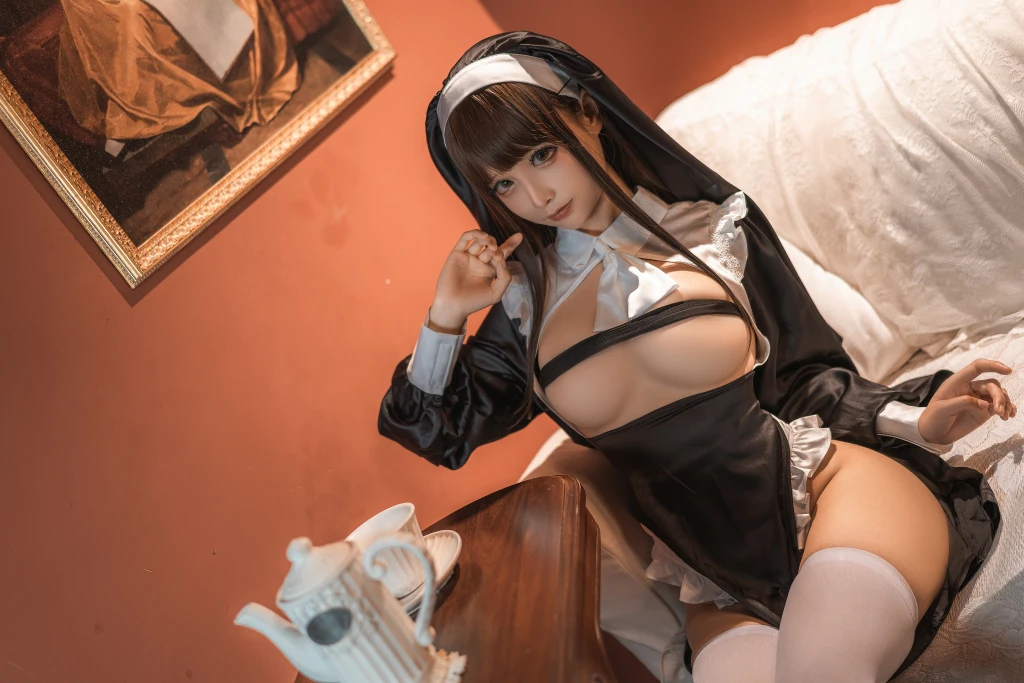 Coser蠢沫沫 chunmomo Vol131 仆-修女 42 photos - 28