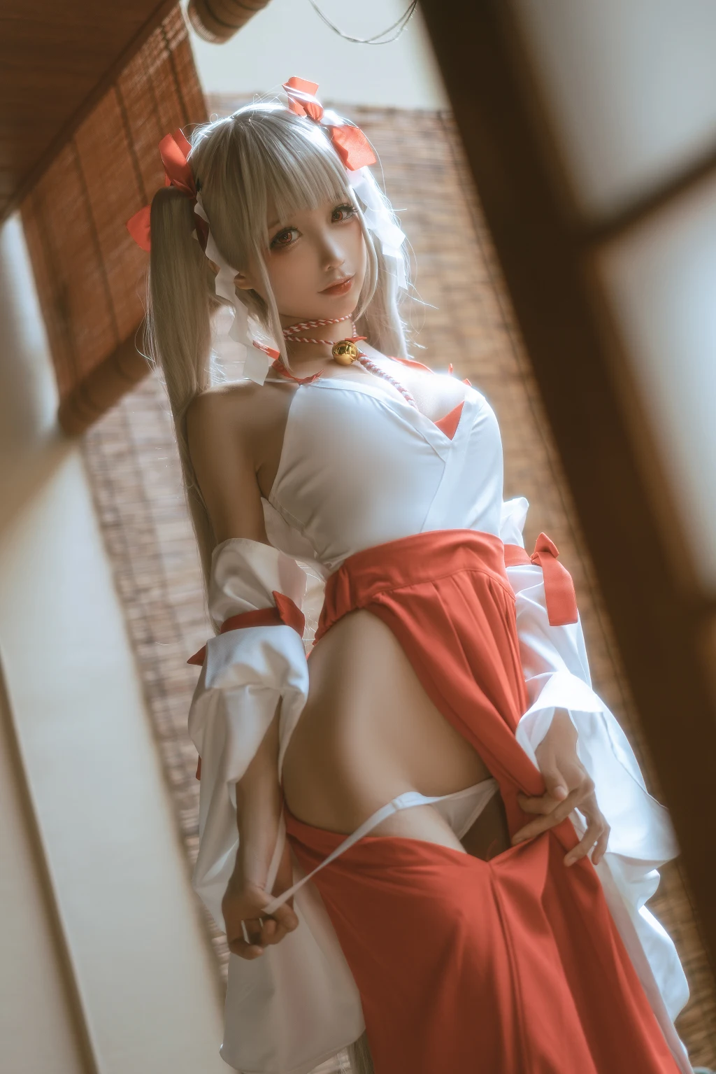 Coser蠢沫沫 chunmomo Vol132 可畏 巫女 55 photos - 50