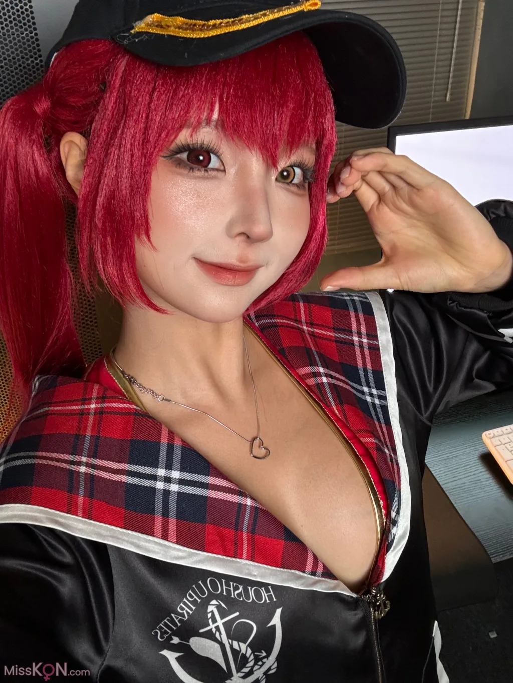 Coser蠢沫沫 chunmomo船长 300 photos - 233