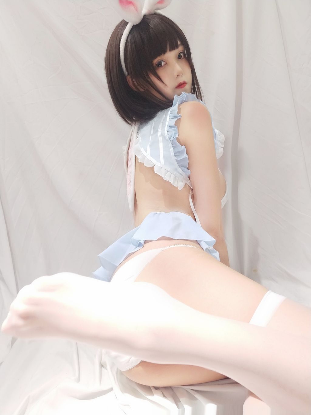 Coser  蜜汁 猫 裘 Vol035 30 photos  3 videos - 28